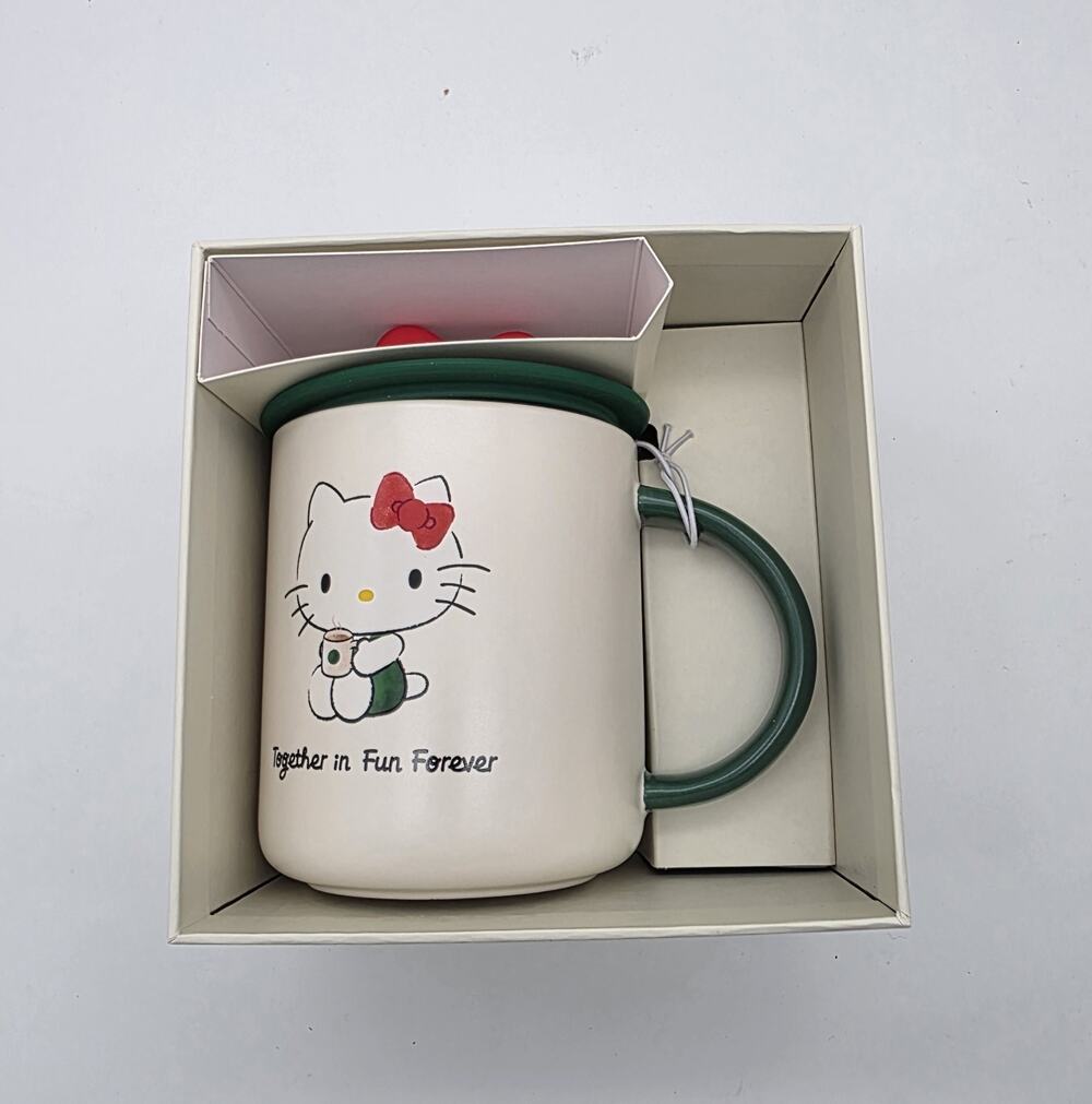 Starbucks x Hello Kitty 16 oz Ceramic Mug Bow Lid 2025 New in Box Sanrio